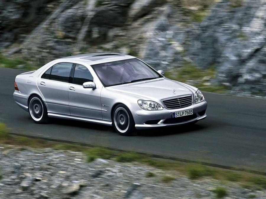  Mercedes-Benz S65 AMG 2004 года  (фото 1 из 6)